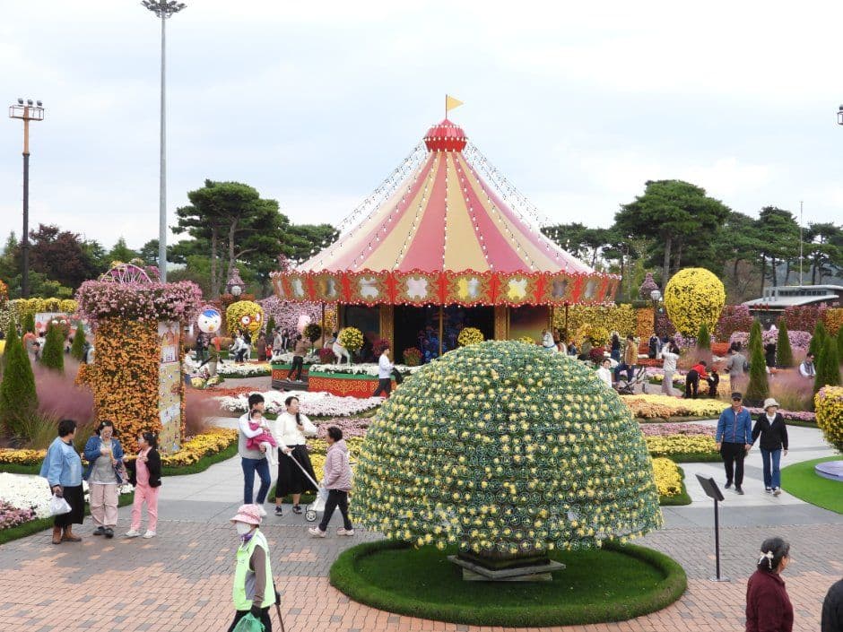 Grand Chrysanthemum Festival (대한민국 국향대전)