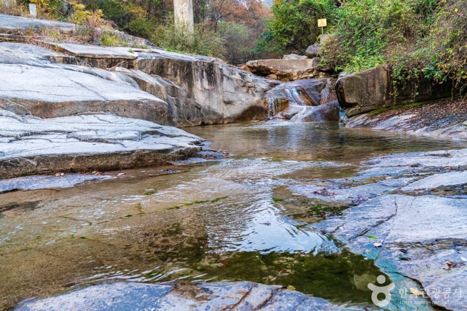 Neungganggyegok Valley, Eoreumgol Valley (능강계곡, 얼음골) 6