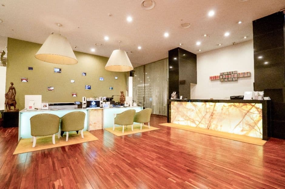Imperial Palace Boutique Hotel (์ํผ๋ฆฌ์ผ ํฐ๋ฆฌ์ค ๋ถํฐํฌ ํธํ
) 5