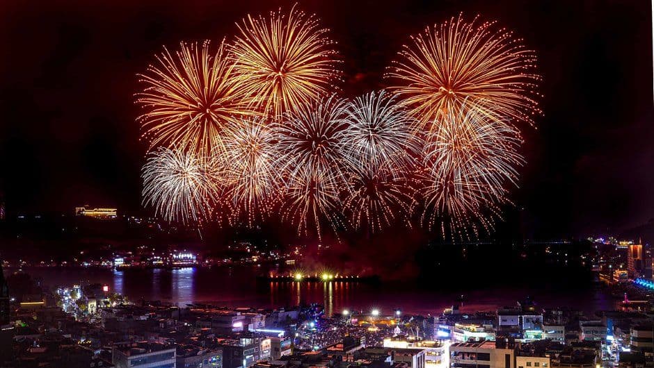 Yeosu Night Sea Fireworks Festival (여수밤바다 불꽃축제) 4